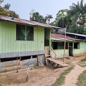 Alojamiento Amazonas Leticia Hostal Indigena El Picaflor Muhu Hotel Santa Sofia  Exterior photo