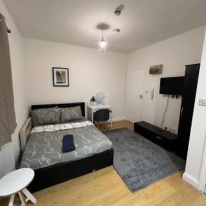 Flat 6 Stylish Self Contained Apartment London Exterior photo