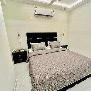 Furnished Apartment In Islamabad Exterior photo