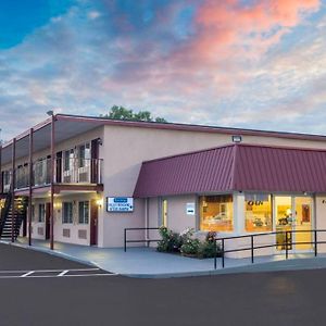 Grove City Travel Inn By Oyo Columbus South Exterior photo