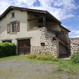 Gite Familial Avec Cheminee, Jardin Et Espace Jeux Pres De Chazelles-Sur-Lyon Et St-Galmier - Fr-1-496-281 Villa Saint-Medard-en-Forez Exterior photo