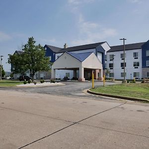 Surestay Plus By Best Western Fenton Exterior photo