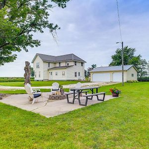 Marion Retreat With Patio, Grills And Fire Pit Villa Exterior photo