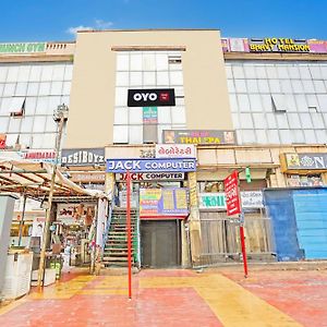 Hotel O Raj Ahmedabad Exterior photo