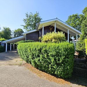 Beautiful Holiday Home With Spacious Garden Voorthuizen Exterior photo