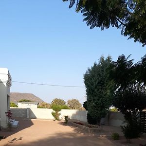 Mama Africa Bnb , Diamond Mine Tours And Fun Bed & Breakfast Otse Exterior photo