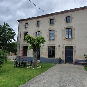 Lit Et Croissants Bed & Breakfast Bertignat Exterior photo