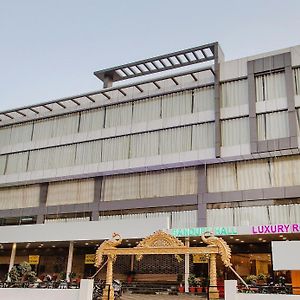 Capital O Wild Wings Hotel Near Omni Hospital Lane Nagole Main Road Upal Exterior photo