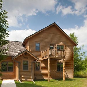 Chanticleer Cabins Sturgeon Bay Exterior photo