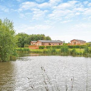 Wigmore Lakes Lodges Cardeston Exterior photo