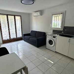 Studio Apartment Martigues Exterior photo