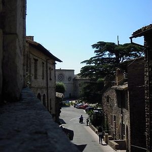 B&B A Casa Tua Assisi Exterior photo