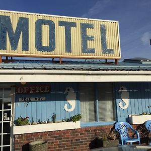 Chris By The Sea Motel Ocean Shores Exterior photo