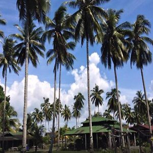 Fishing Bay Resort Mersing Exterior photo