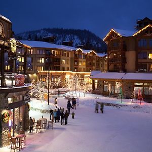 The Village Lodge Mammoth Lakes Exterior photo