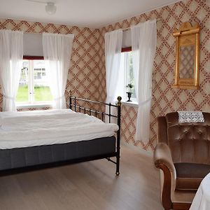 Vaenneberga Gard Bed & Breakfast Bed & Breakfast Soderkoping Room photo