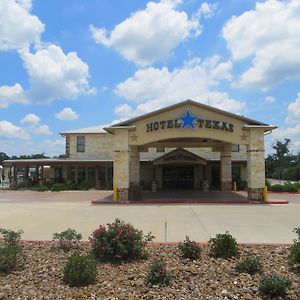 Hotel Texas Hallettsville Exterior photo