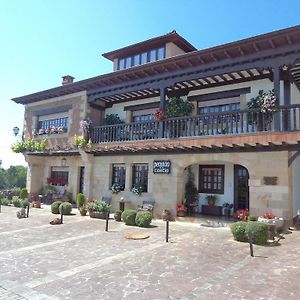 Pension Castio Hotel Santillana del Mar Exterior photo