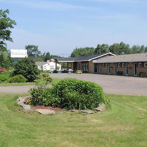 Balmoral Motel Tatamagouche Exterior photo