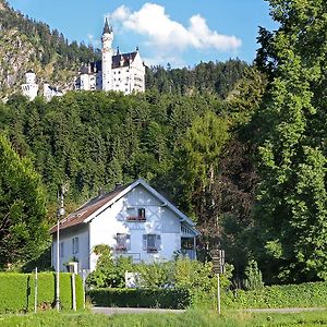 Romantic-Pension Albrecht - Since 1901 Bed & Breakfast Hohenschwangau Exterior photo