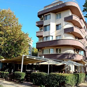 Rio Family Hotel Blagoevgrad Exterior photo