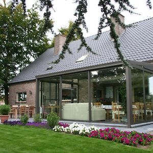 B&B Artiriacumhoeve Zedelgem Exterior photo