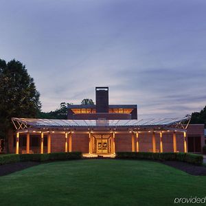 Palisades Premier Conference Center Hotel Exterior photo