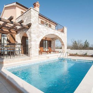 Villa With Pool In Croatia Vrsar Gradina  Exterior photo