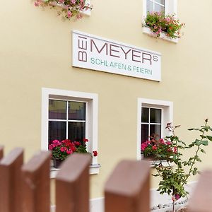 Bei Meyers Schlafen & Feiern Hotel Bohlen  Exterior photo