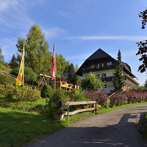 Gaestehaus Bischof Hotel Schoeder Exterior photo