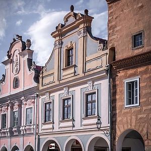 Apartmany Chornitzeruv Dum Telc Exterior photo