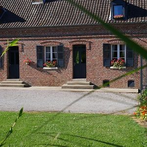 Chambres D'Hotes La Ferme Du Scardon Neufmoulin Exterior photo