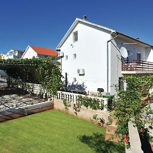 Apartment Bougainvillea Trogir Exterior photo