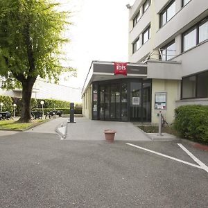 Ibis Chambery Hotel Exterior photo