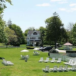 Shoreway Acres Inn Falmouth Exterior photo