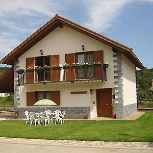 Casa Rural Irugoienea Guest House Espinal-Auzperri Exterior photo