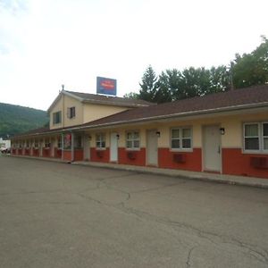 Relax Inn Fisherville Exterior photo