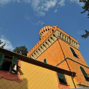 Residenza D'Epoca Locanda Del Cigno Nero Guest House Sant'Olcese Exterior photo