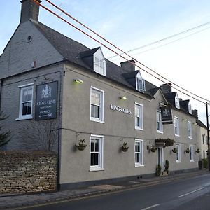 The Kings Arms Hotel Didmarton Exterior photo