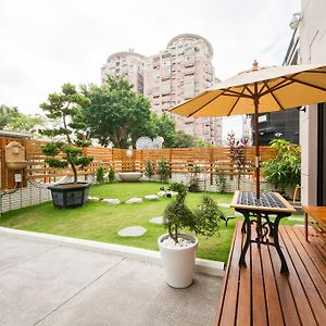 W Squared Apartment Tainan Exterior photo