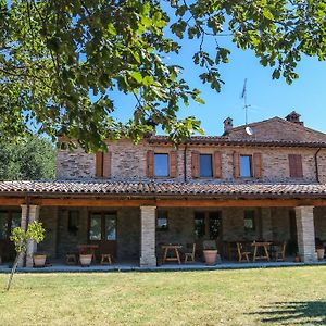 Agriturismo La Caputa Guest House Urbania Exterior photo