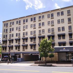 Days Inn By Wyndham Washington Dc/Connecticut Avenue Exterior photo