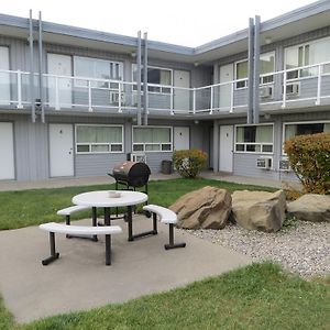 Travellers Inn Calgary Exterior photo