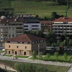 Hotel Dolarea Beasain Exterior photo