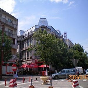 Hotel Coroana Buzau Exterior photo