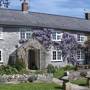 Frog Street Farmhouse Bed & Breakfast Taunton Exterior photo