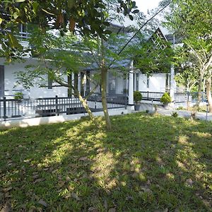 Bamboo Creak Hotel Thekkady Exterior photo