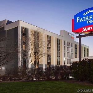 Fairfield Inn By Marriott East Rutherford Meadowlands Exterior photo