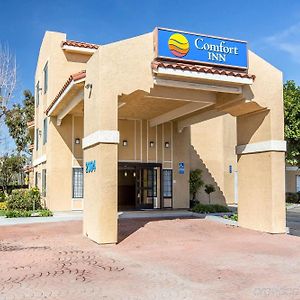 Comfort Inn & Suites Ventura Beach Exterior photo