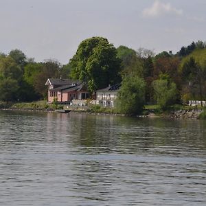 Fischwirtshaus Landmotel Die Donaurast Persenbeug Exterior photo